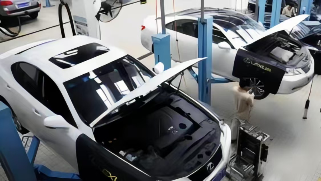 1734317552141199.jpg 修车18.jpg